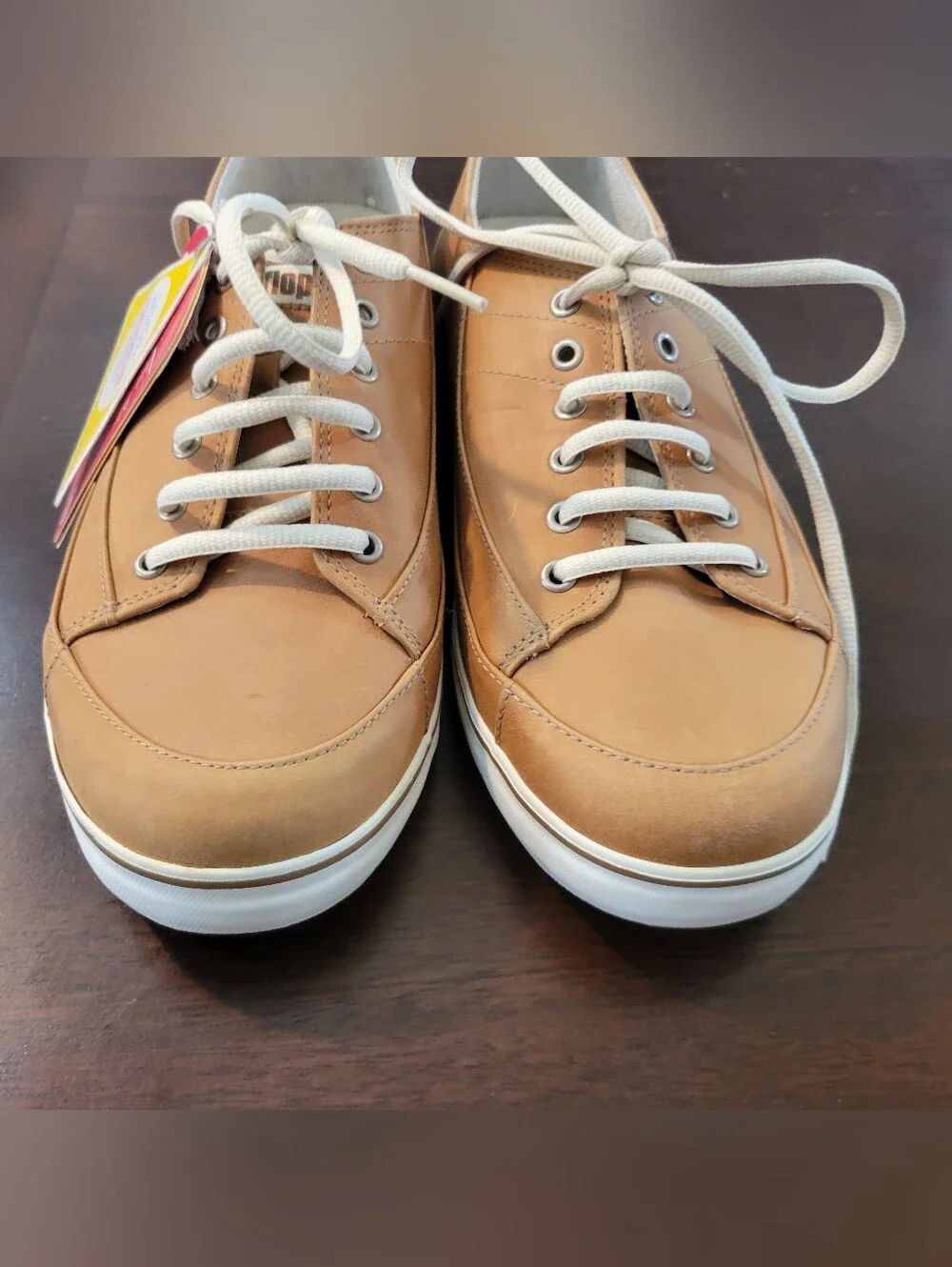 Fit Flop NWT Casual Tan Women's Lace-Up Sneakers W Great Support Ladies Size 9